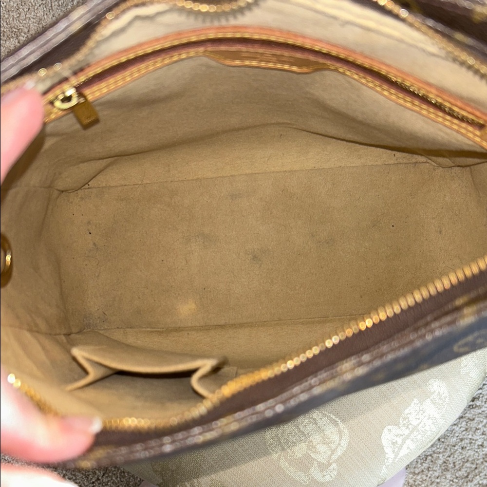 Louis Vuitton Dark Brown Monogram Looping Bag - Picture 8 of 16